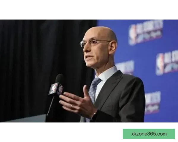 萧华回应65场评奖规则未改动 坚持其有效性原则